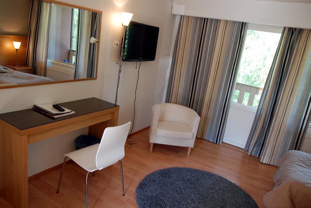 Revontuli Resort Rooms Hankasalmi Eksteriør bilde