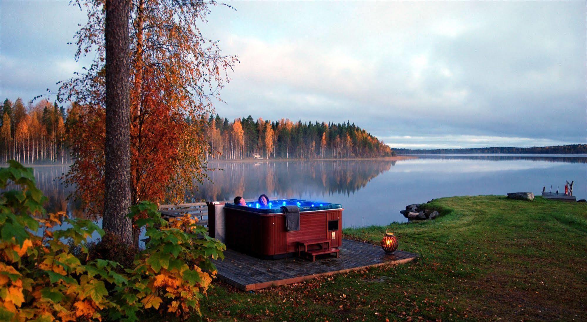 Revontuli Resort Rooms Hankasalmi Eksteriør bilde
